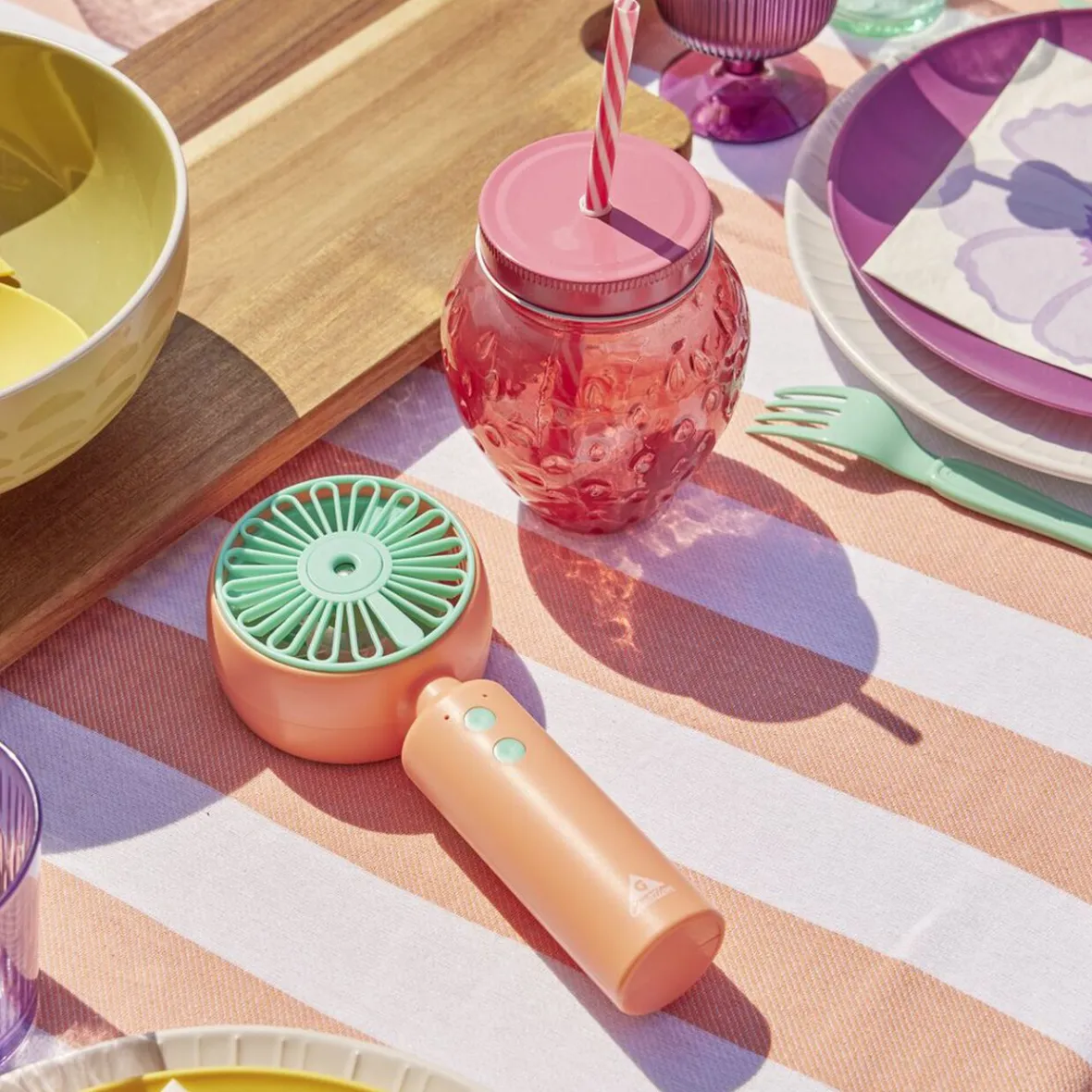 Gifi Gobelet en verre avec paille forme cactus ou fraise Ø10xH12,5cm| Vaisselle Et Accessoires De Table