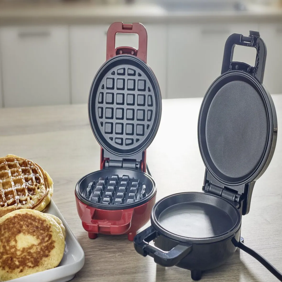 Petit Électroménager<Gifi Mini gaufrier rouge 500-600W