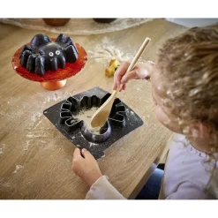 Cuisson<Gifi Moule silicone Halloween forme araignée géante 18x18xH7,5cm