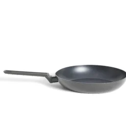 Cuisson<Gifi Poêle tous feux dont induction aluminium noir Ø28cm